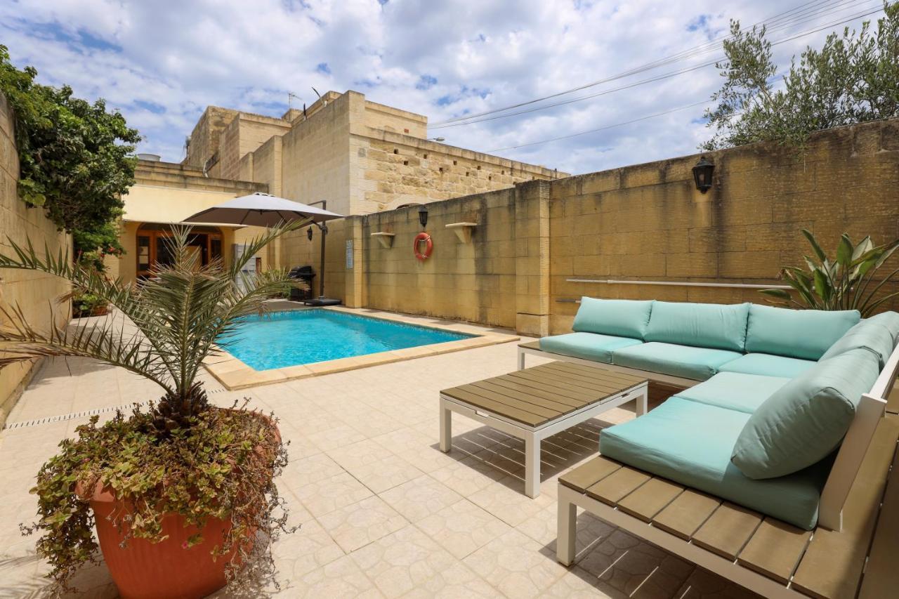 Superb Maltese Farmhouse With Private Pool Villa วิกตอเรีย ภายนอก รูปภาพ