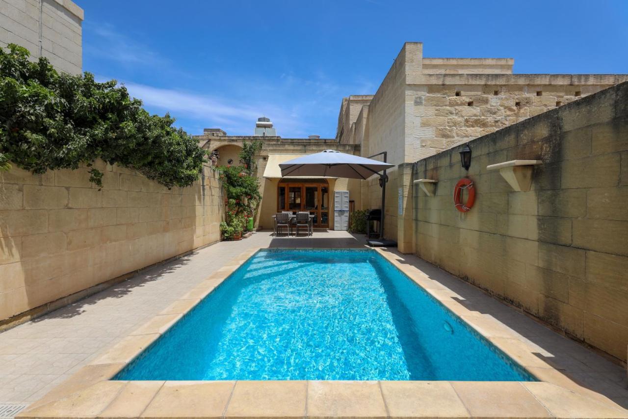 Superb Maltese Farmhouse With Private Pool Villa วิกตอเรีย ภายนอก รูปภาพ